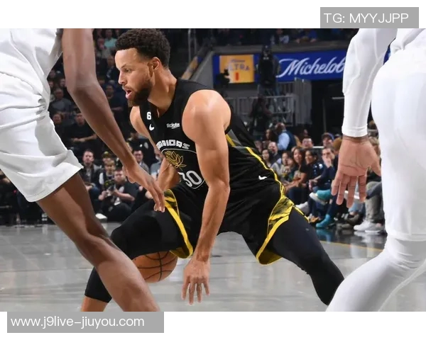 周三竞彩篮球分析火箭防守出色勇士库里状态火热