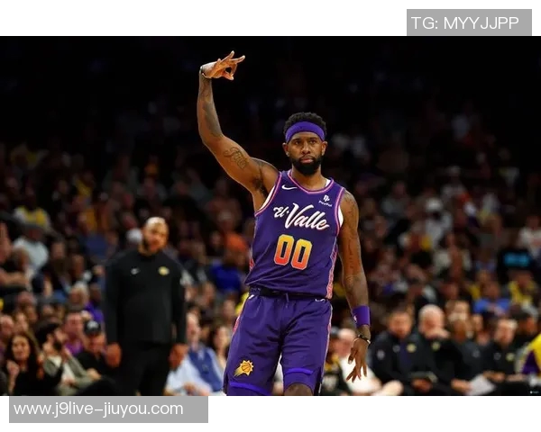 马威与老六激烈对决罗伊斯奥尼尔称那回合极大提升了球队士气