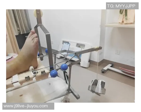 米体报道S希门尼斯考虑右脚踝手术决定将在未来几天做出