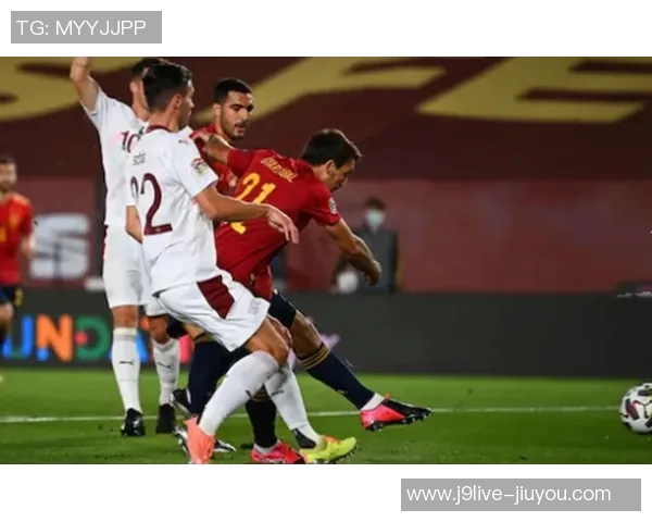 马威与老六激烈对决罗伊斯奥尼尔称那回合极大提升了球队士气