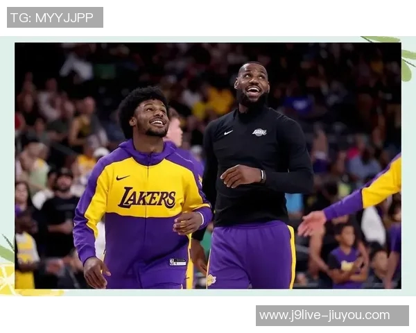 亨特或小桥加盟湖人交易传闻Klutch意图推动旗下球员转会 亨特或小桥加盟湖人交易传闻Klutch意图推动旗下球员转会